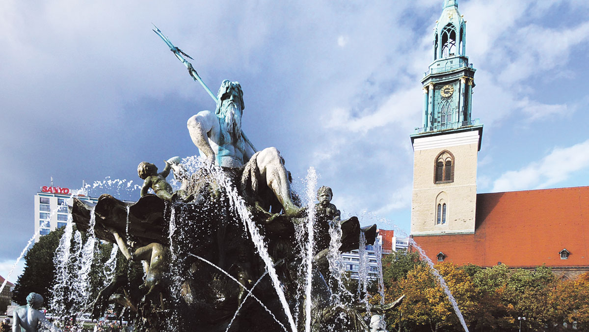 er Neptunbrunnen könnte schon längst auf dem Schlossplatz vor dem Humboldt Forum stehen. (Foto: Pixabay)